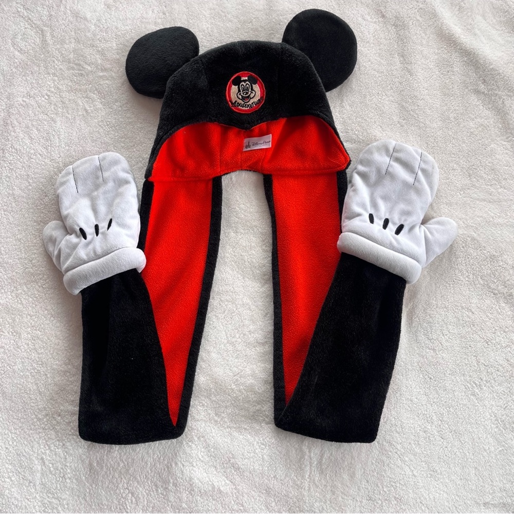 Disney Parks Mickey Mouse Mouseketeers Plush‎ Winter Hat Scarf Gloves Mittens